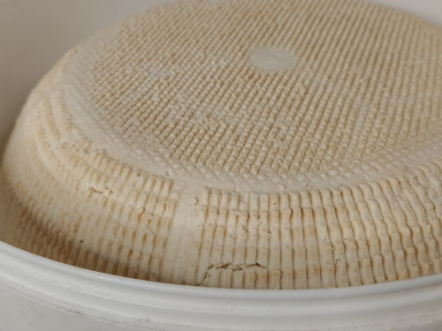 Сыр дагестанский в рассоле / 0,5кг.