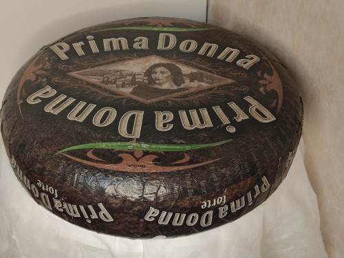 Сыр Пармезан Prima Donna (Прима Донна) (Голландия) / 2,5кг.